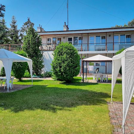 Hotel Dom Wczasowy Lodzianka Treptower Deep Exterior foto
